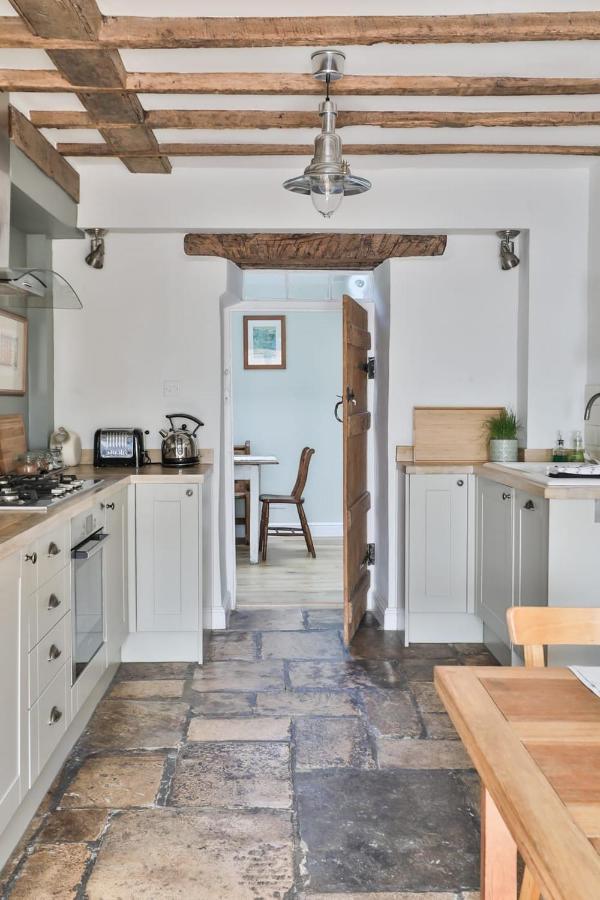Coombers Mead Cottage Tetbury Exterior foto