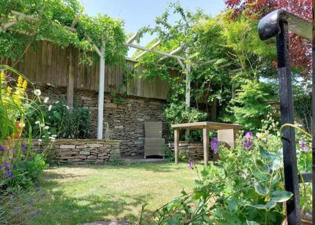 Coombers Mead Cottage Tetbury Exterior foto
